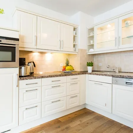 Apartment Seemoewe - Helene Mit Meerblick In Lage Binz